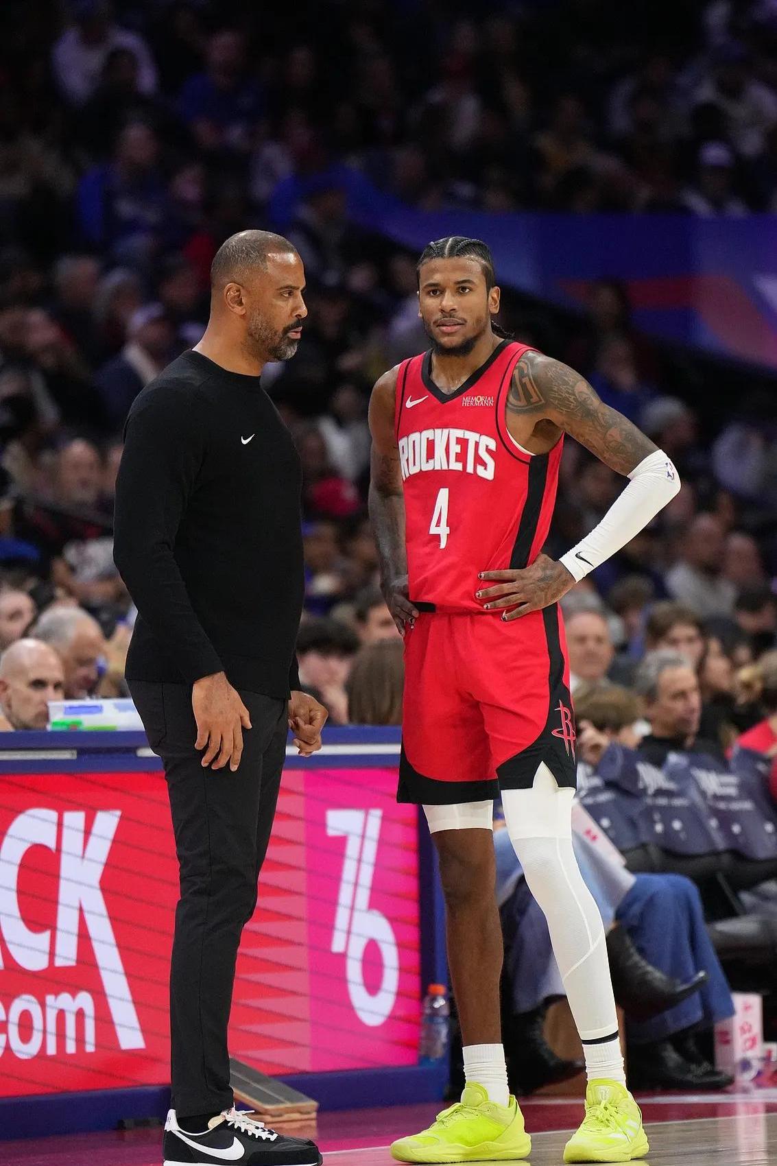 格林官方公布新规，三连败引发争议，命运悬念球迷热议！