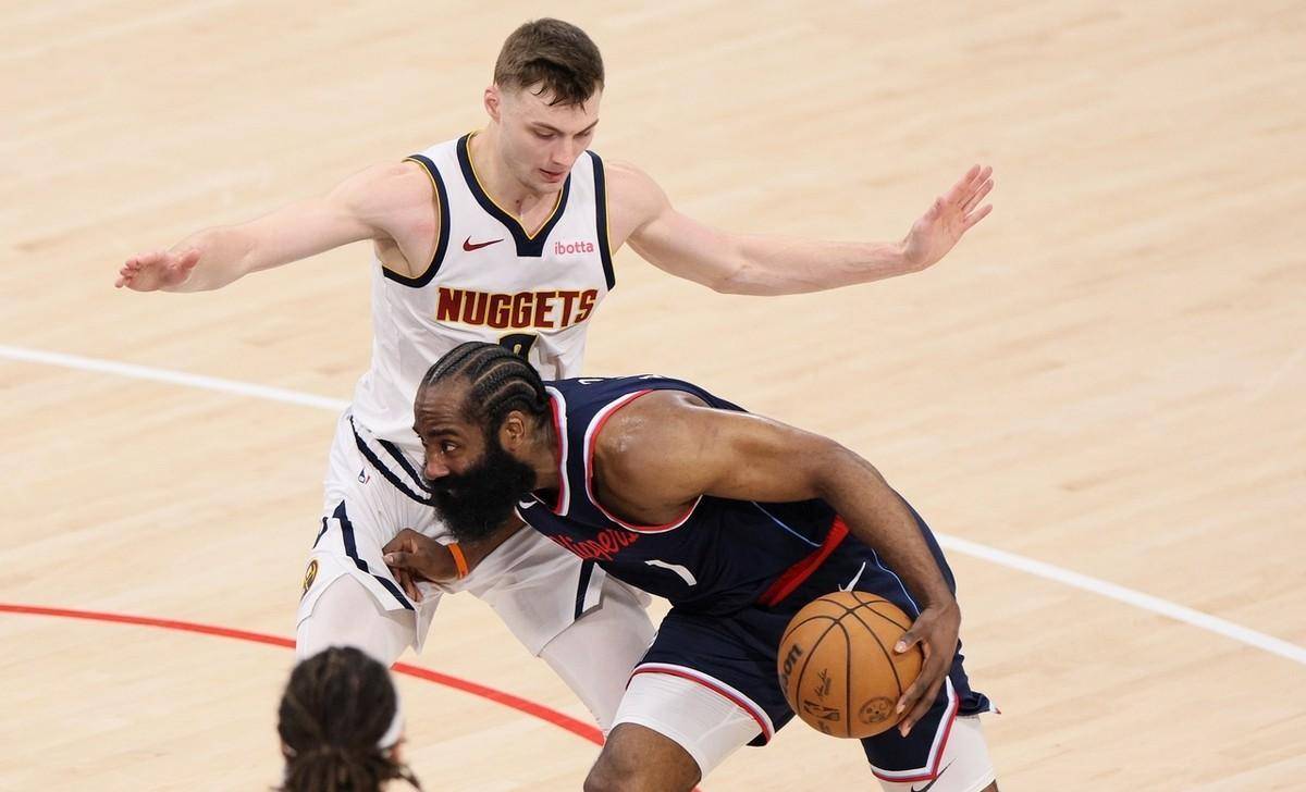 包含国王惊艳全场，掘金助攻爆棚，哈登逆转取胜！的词条